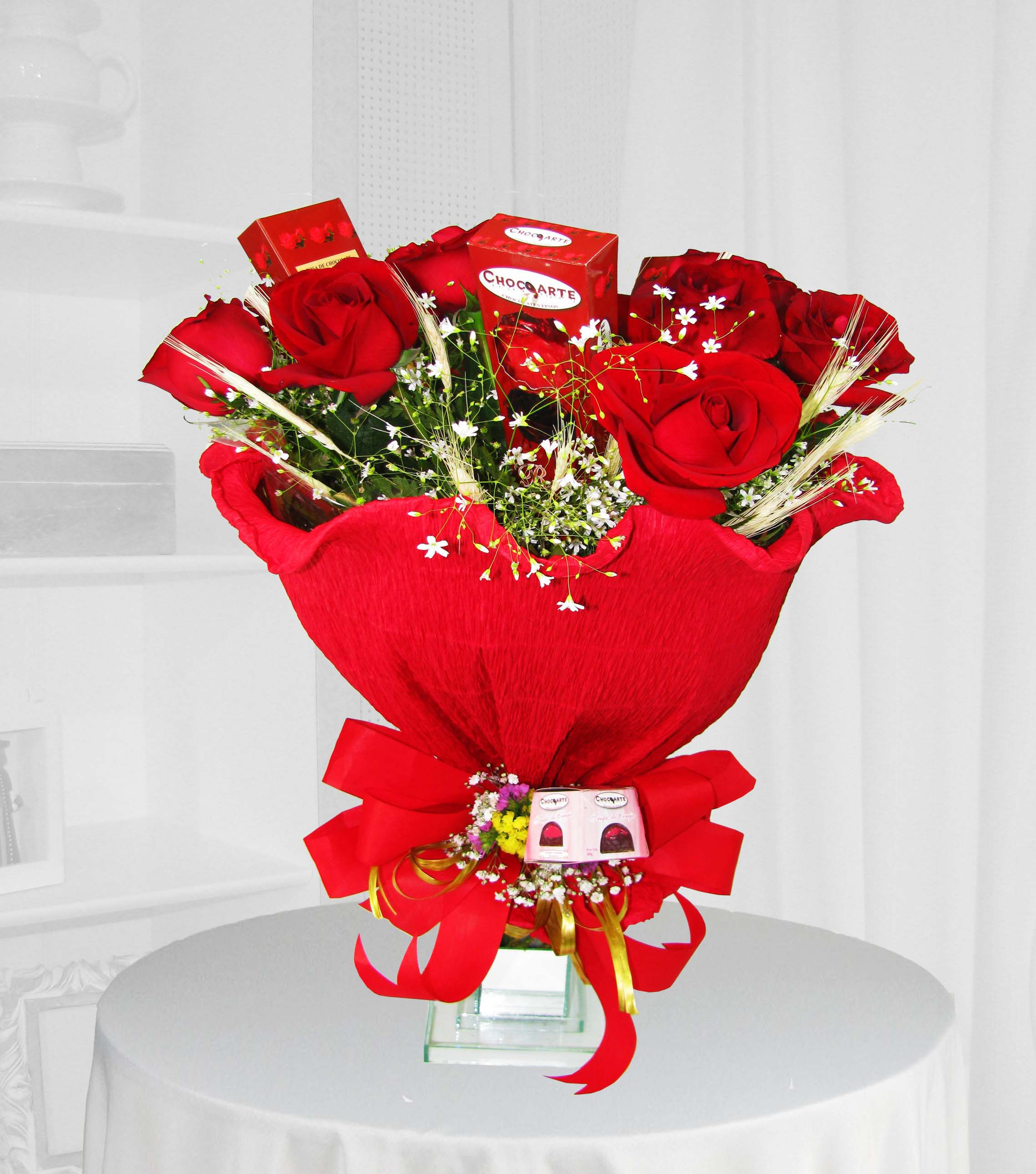 Flores Chocolates Bouquet Rosas E Arranjo Com Rosas Para Todo Brasil Gratuitas para uso comercial não precisam de atribuição sem direitos autorais. brl