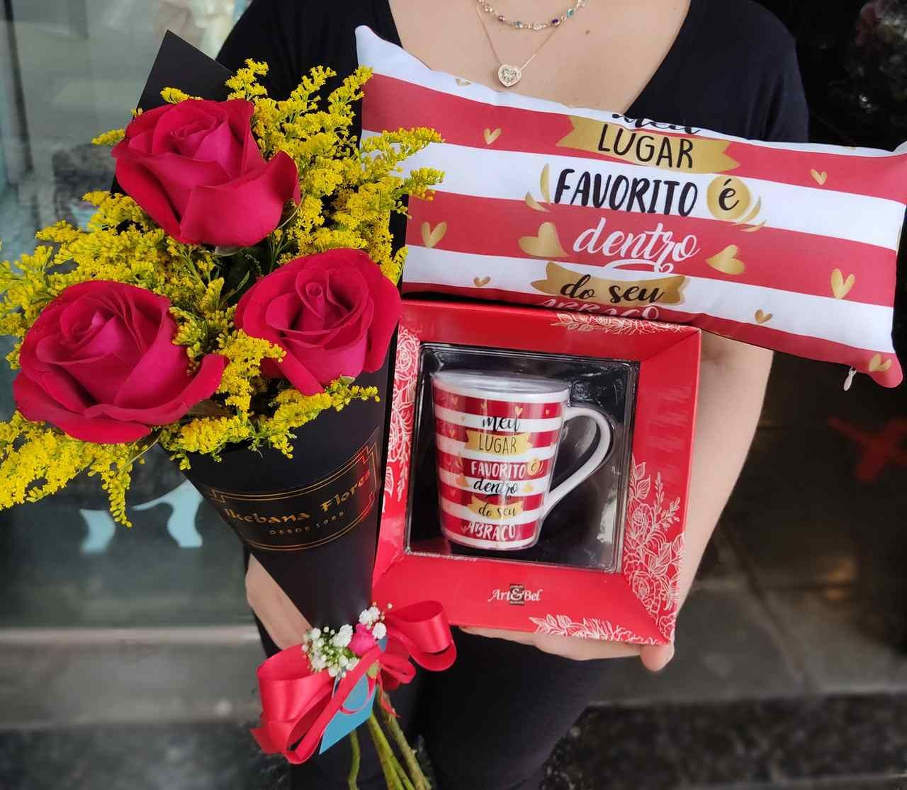 Kit romântico com flores para presente