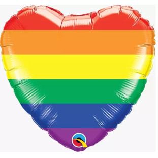 Balão em formato de coração com as cores do arco iris