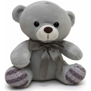 Urso de pelúcia cinza com laço acetinado e detalhes nos pés em tons de cinza, presente delicado com entrega rápida em Belo Horizonte.