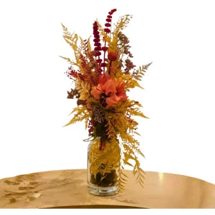 arranjo de flores secas decorativo moderno em vaso de vidro