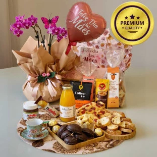 Cesta Luxo Dia das Mães – Orquídea Rosa & Café da Manhã Completo