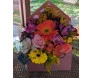 Arranjo de flores coloridas em Belo Horizonte