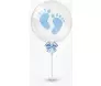 Balão transparente com pegadas azuis e laço de cetim, ideal para maternidade de menino com entrega rápida em Belo Horizonte.