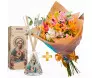 Kit presente com buquê de astromélias coloridas e difusor de aromas Dani Fernandes Mãe Querida com imagem religiosa.