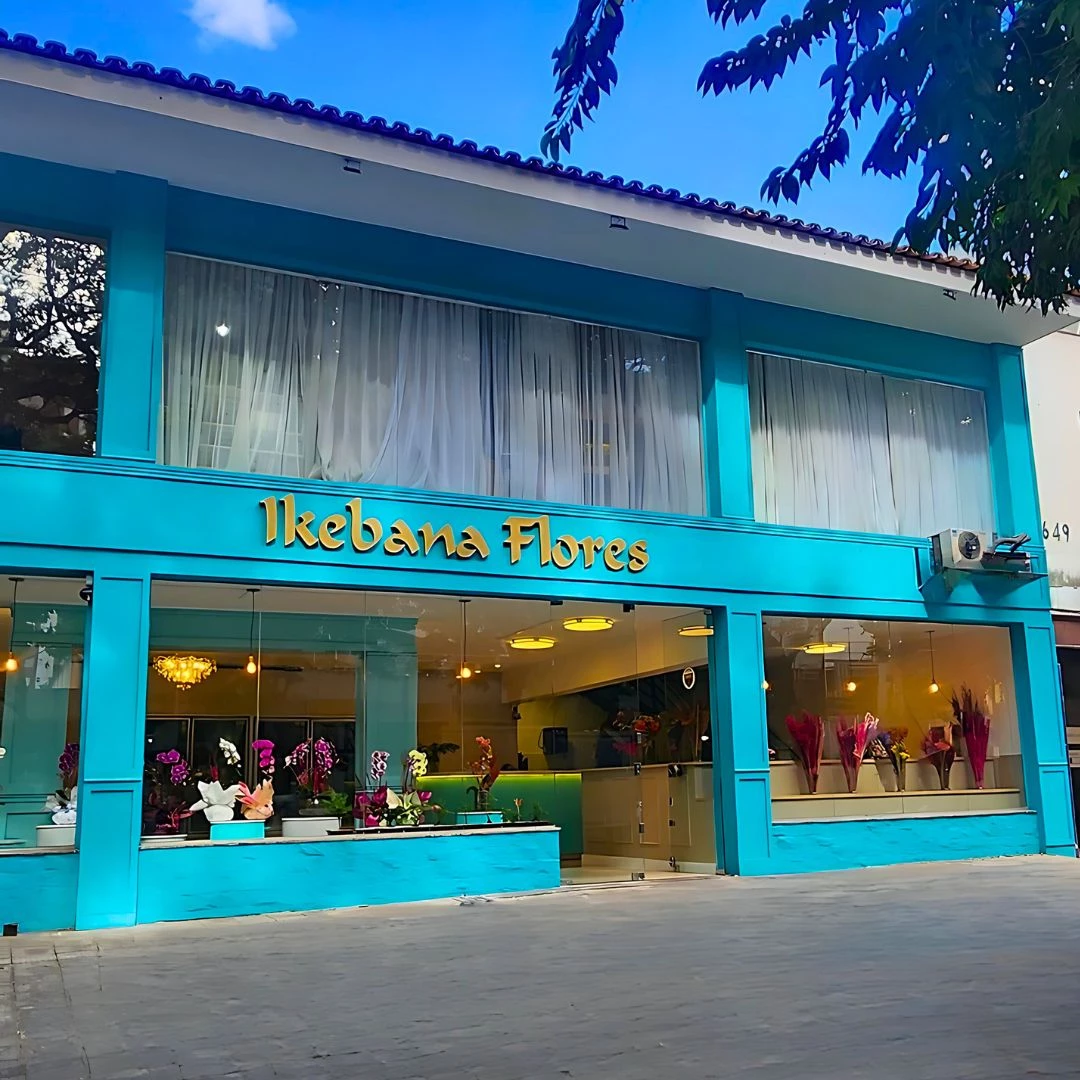 fachada da loja ikebana flores na savassi em belo horizonte